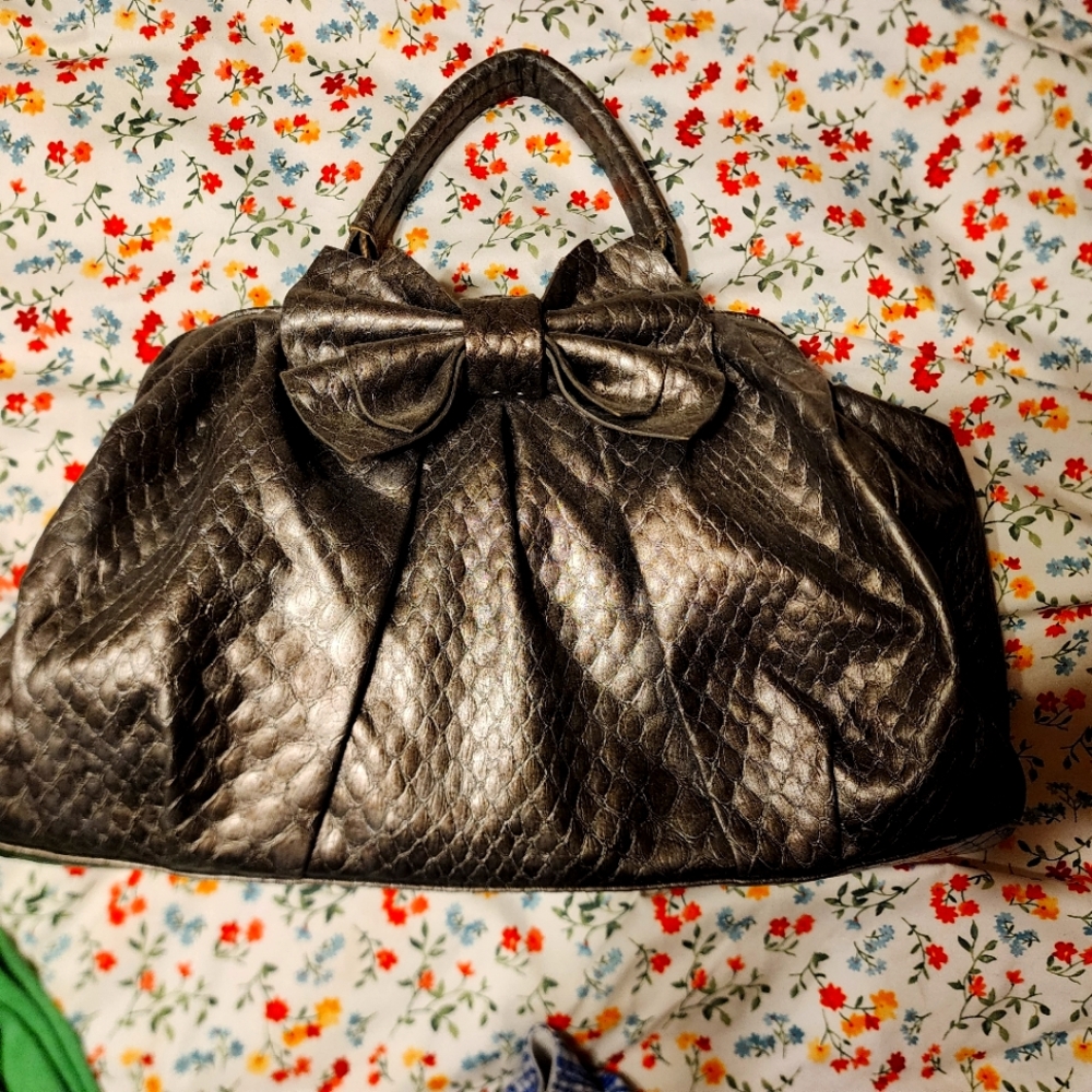 Jessica Simpson purse